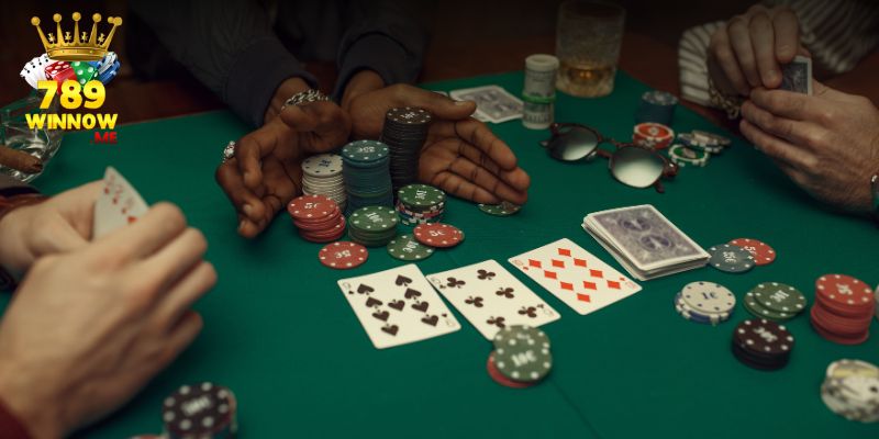 Chia sẻ mẹo đánh Poker 789win dễ thắng lớn